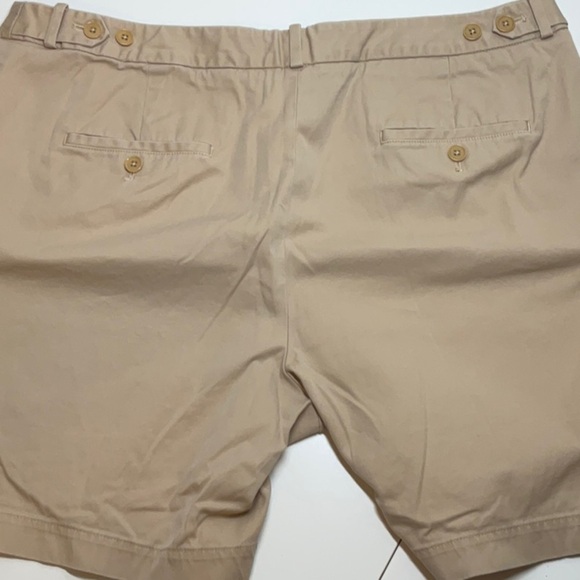 Talbots Chino Shorts Size 16 - Picture 2 of 7